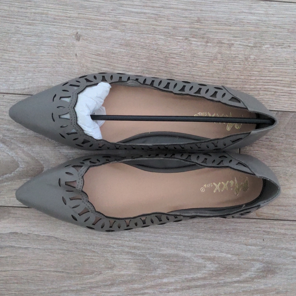Mixx Shuz Grey Laser Cut Flats Never Worn